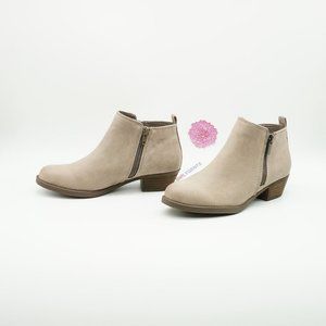 Carlos Santana Brown 6.5M Ankle Bootie NEW